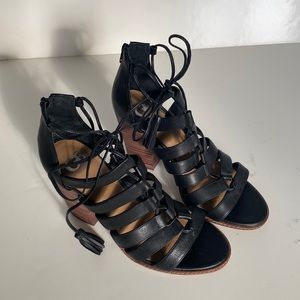 Gianni Bini black sandals